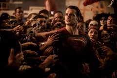 batman-v-superman-foto-henry-cavill