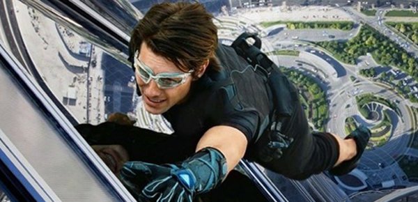 Tom Cruise promette acrobazie senza precedenti in M:I 6 - Mission Impossible